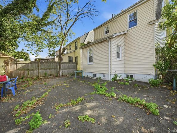 188-01 Mangin Avenue, Saint Albans NY 11412