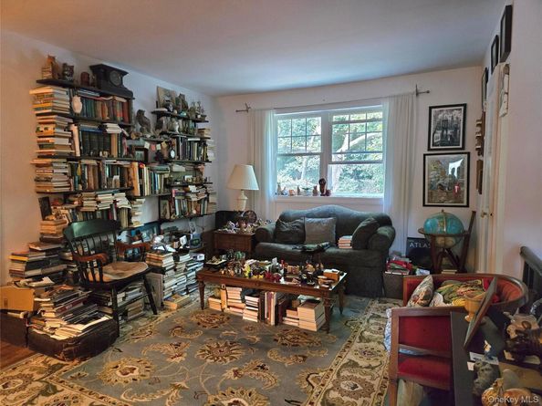 230-06 Kingsbury Avenue B, Oakland Gardens NY 11364