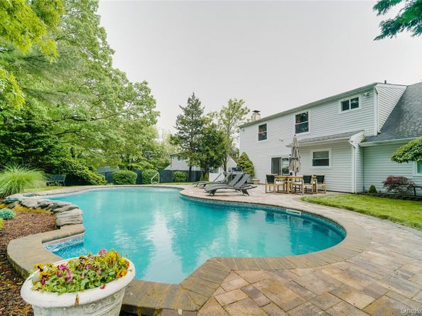 151 Rosemont Avenue, Farmingville NY 11738