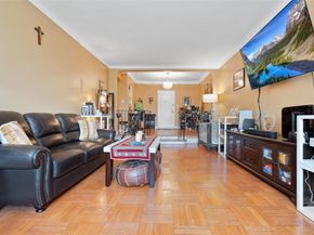 8449 168th Street 2U, Jamaica Estates NY 11432