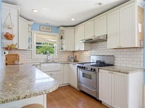 28 Hemlock Lane, Bay Shore NY 11706