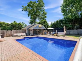 28 Hemlock Lane, Bay Shore NY 11706
