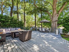161 Cow Neck Road, Port Washington NY 11050