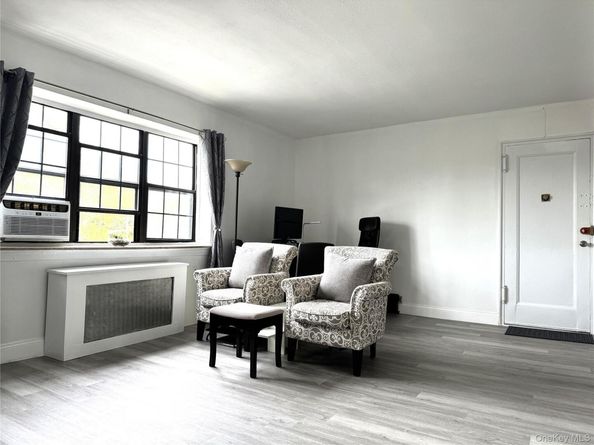 78-16 147th St 3C, Kew Garden Hills NY 11367