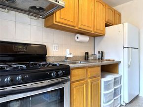 78-16 147th St 3C, Kew Garden Hills NY 11367