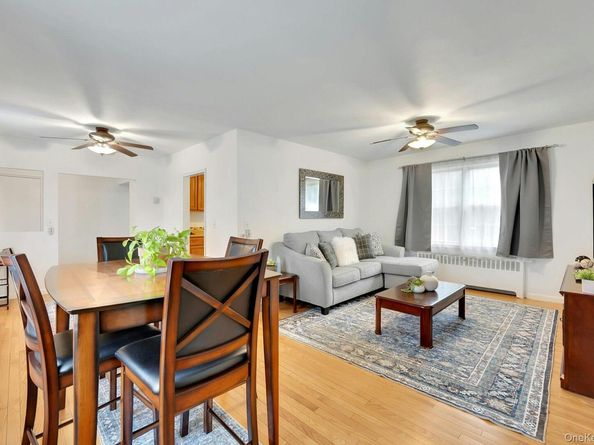 7 Fieldstone Drive 117, Hartsdale NY 10530
