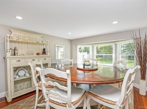 427 Vanderbilt Boulevard, Oakdale NY 11769
