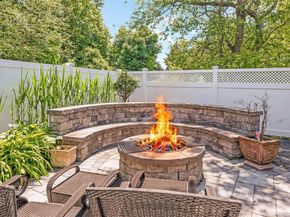 427 Vanderbilt Boulevard, Oakdale NY 11769