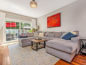 427 Vanderbilt Boulevard, Oakdale NY 11769