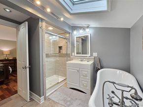 427 Vanderbilt Boulevard, Oakdale NY 11769