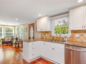 427 Vanderbilt Boulevard, Oakdale NY 11769