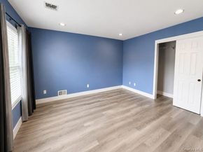 27 Snowdance Lane, Nesconset NY 11767