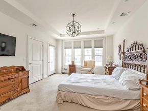 236 Roosevelt Way 3306, Westbury NY 11590