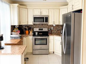 88 Crestwood Boulevard, Farmingdale NY 11735