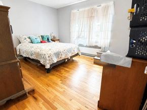 88 Crestwood Boulevard, Farmingdale NY 11735