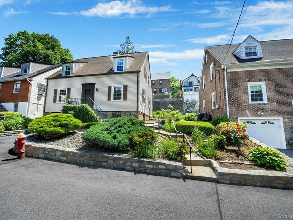 136 Midland Avenue, Yonkers NY 10705