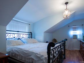 51 Hoffman Street, Franklin Square NY 11010