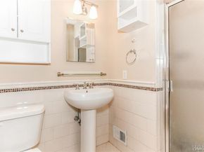 6 Oakstwain Road, Scarsdale NY 10583