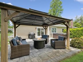 23 Meroke Lane, Rocky Point NY 11778