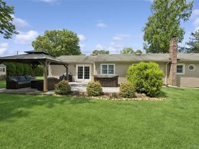 23 Meroke Lane, Rocky Point NY 11778