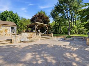199 Cold Spring Road, Syosset NY 11791