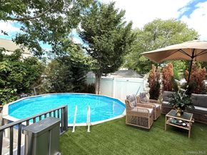 29 Cambridge 01, Valley Stream NY 11581