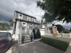 29 Cambridge 01, Valley Stream NY 11581