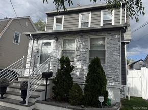29 Cambridge 01, Valley Stream NY 11581