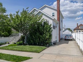 1025 Knickerbocker Road, Island Park NY 11558