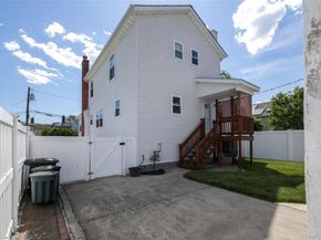 1025 Knickerbocker Road, Island Park NY 11558