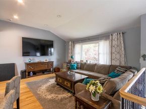 395 Saldane Avenue, North Babylon NY 11703