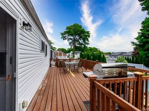 395 Saldane Avenue, North Babylon NY 11703