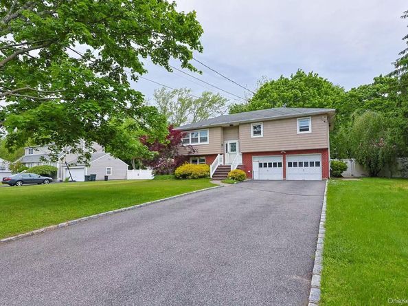 9 Grossman Street, Melville NY 11747