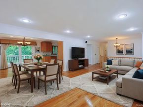 9 Grossman Street, Melville NY 11747