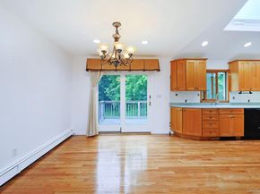 9 Grossman Street, Melville NY 11747