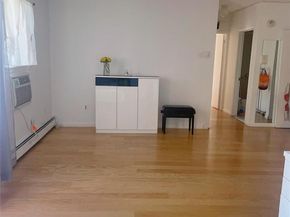 147-48 Roosevelt Avenue 2G, Flushing NY 11354