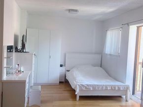 147-48 Roosevelt Avenue 2G, Flushing NY 11354