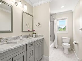 1 Pamela Lane, New Rochelle NY 10804