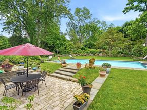1 Pamela Lane, New Rochelle NY 10804