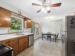 11 Lincoln Court, Copiague NY 11726