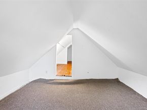 674 Henry Street, Uniondale NY 11553