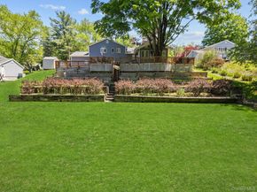 2463 N Pine Grove Court, Yorktown Heights NY 10598