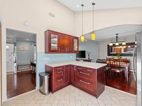 2463 N Pine Grove Court, Yorktown Heights NY 10598