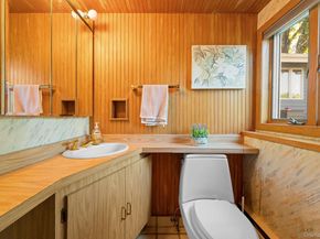 2463 N Pine Grove Court, Yorktown Heights NY 10598