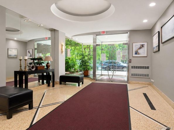 4295 Webster Avenue 2D, Bronx NY 10470