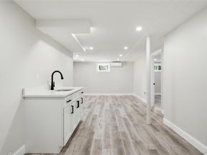 1707 N Gardiner Drive, Bay Shore NY 11706