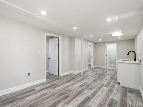 1707 N Gardiner Drive, Bay Shore NY 11706