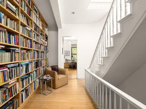 327 E 18TH Street, New York (Manhattan) NY 10003