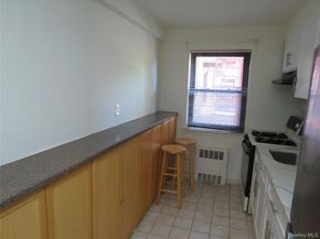 147-14 84th Road 2A, Briarwood NY 11435