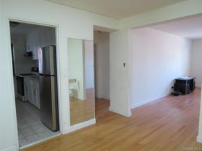 147-14 84th Road 2A, Briarwood NY 11435